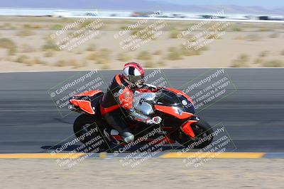 media/Apr-09-2023-SoCal Trackdays (Sun) [[333f347954]]/Turn 12 Inside (930am)/